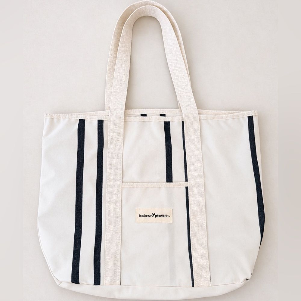 Business & Pleasure Co The Beach Bag Coastal Stripe Cotton Canvas Beach Tote